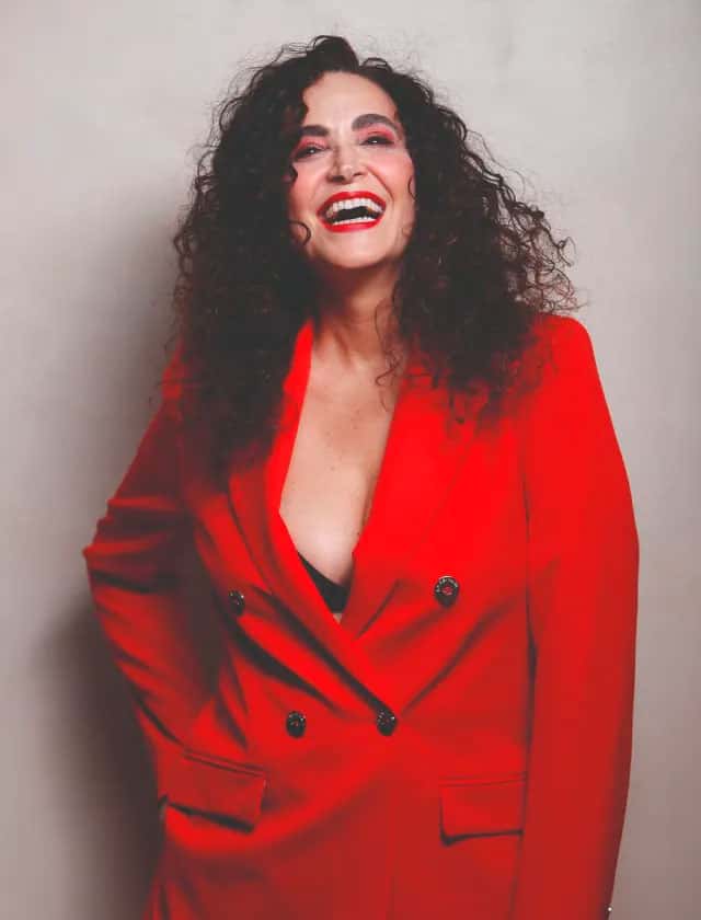 CRISTINA RODRÍGUEZ